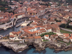 llanes fofo